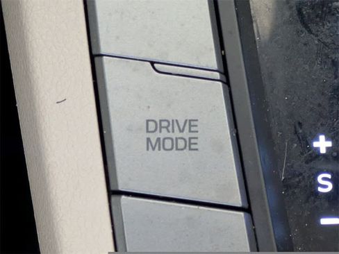 Used 2020 Hyundai Elantra Value Edition w/ Cargo Package (C1) image 23