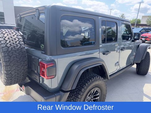 Used 2024 Jeep Wrangler Unlimited Rubicon w/ XTREMEE 35" Tire Package AWD/4WD image 6
