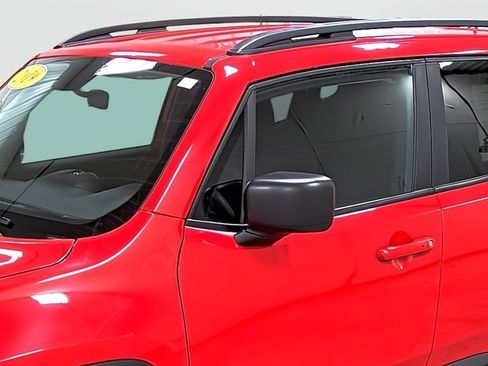 Used 2019 Jeep Renegade Sport w/ Sport Appearance Group image 8