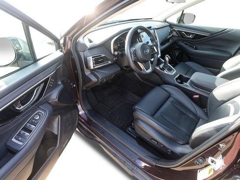 Used 2023 Subaru Outback Touring image 11