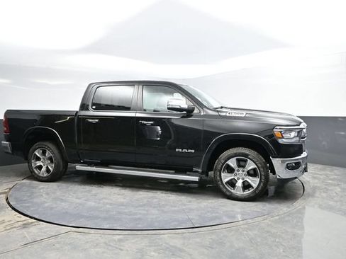 Used 2022 RAM 1500 Laramie AWD/4WD image 3