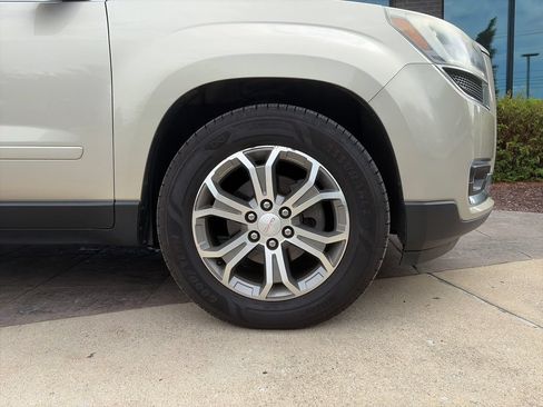 Used 2014 GMC Acadia SLT FWD image 15