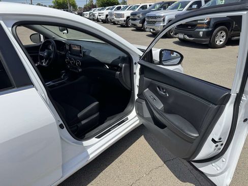 Used 2023 Nissan Sentra SV w/ All-Weather Package FWD image 14
