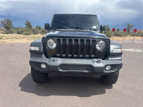 Used 2022 Jeep Wrangler Unlimited Sport AWD/4WD image 9