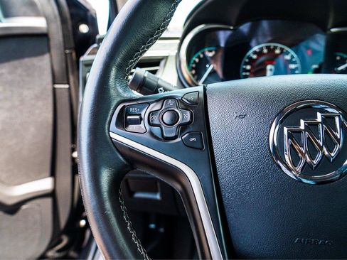 Used 2014 Buick LaCrosse Leather w/ Driver Confidence Package FWD image 16