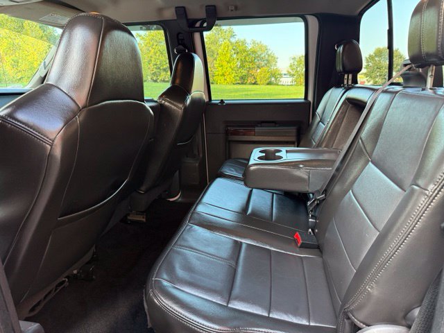 Used 2010 Ford F350 4x4 Crew Cab Super Duty image 16