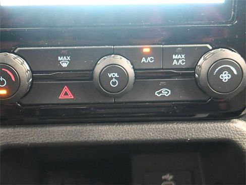 Used 2024 Ford Ranger XLT image 17