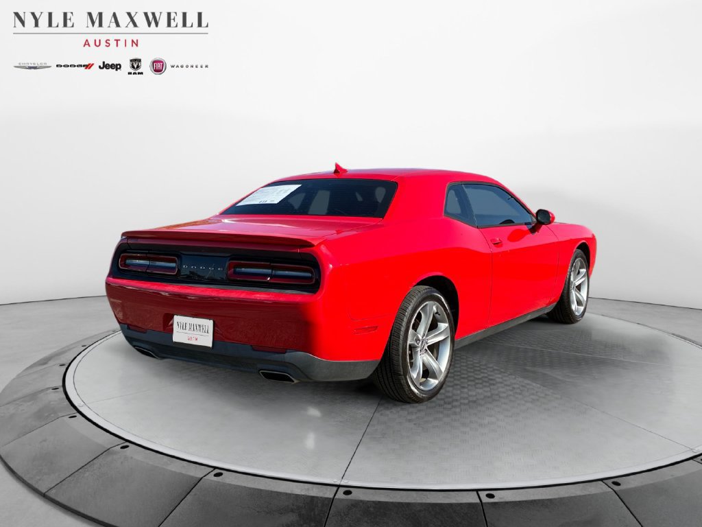 Used 2015 Dodge Challenger SXT w/ Super Sport Group (SS/T) RWD image 15