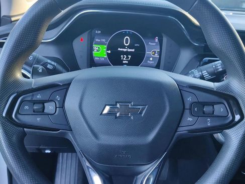 Used 2023 Chevrolet Bolt EUV LT image 23