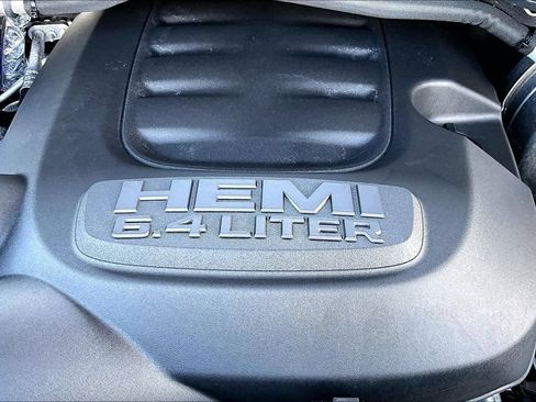 New 2026 RAM 2500 Big Horn AWD/4WD image 19
