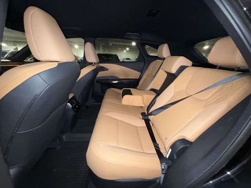 Used 2023 Lexus RX 350 Premium w/ Accessory Package AWD/4WD image 19