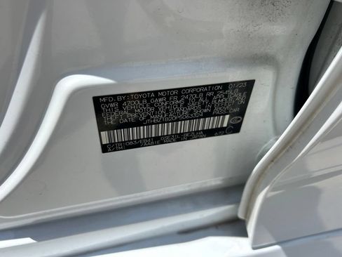 Used 2023 Lexus IS 350 F Sport RWD image 10