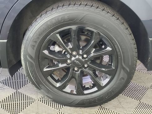 Used 2019 Chevrolet Equinox LT AWD/4WD image 5
