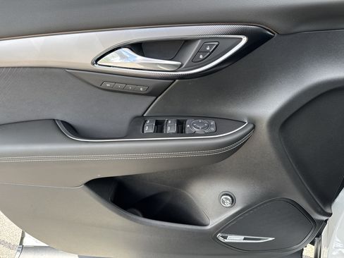 New 2025 Buick Envision Sport Touring image 12