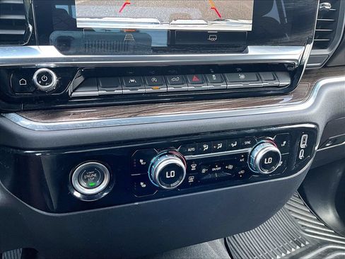 Used 2024 GMC Sierra 1500 Elevation AWD/4WD image 26
