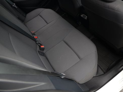 Used 2024 Toyota Corolla LE FWD image 17