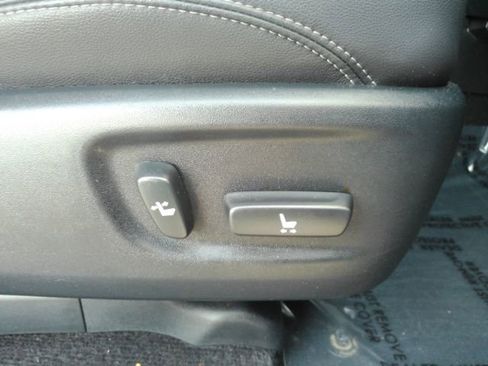 Used 2023 Toyota 4Runner SR5 Premium w/ Moonroof Package image 20