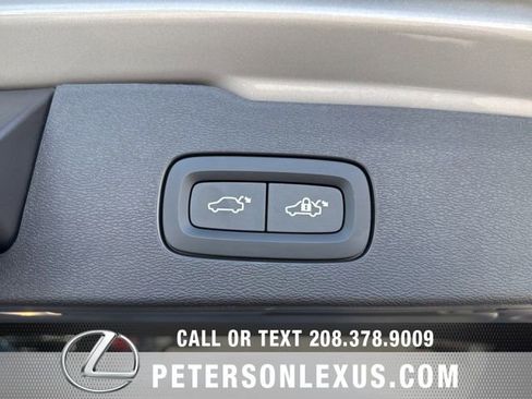 Used 2024 Volvo V60 B5 Cross Country Ultimate AWD/4WD image 20