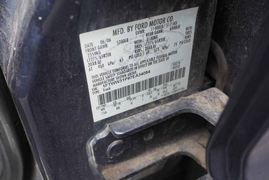 Used 2007 Ford F350 Harley-Davidson AWD/4WD image 6