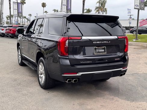 Used 2025 GMC Yukon Denali AWD/4WD image 10