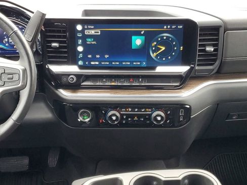 Certified 2022 Chevrolet Silverado 1500 LT image 26