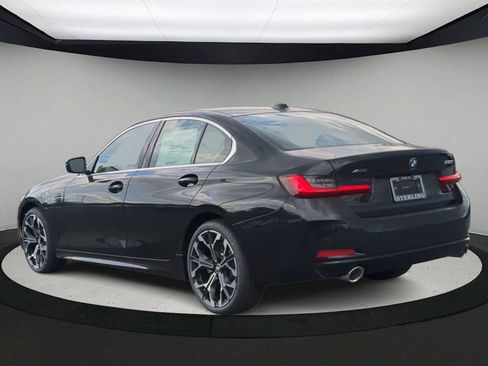 Used 2025 BMW 330i xDrive Sedan w/ Convenience Package image 6