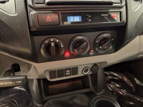 Used 2014 Toyota Tacoma 2WD Regular Cab image 14