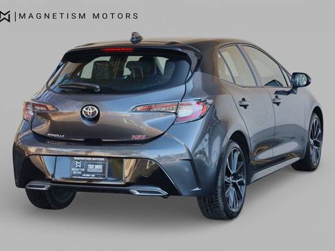 Used 2021 Toyota Corolla XSE image 7
