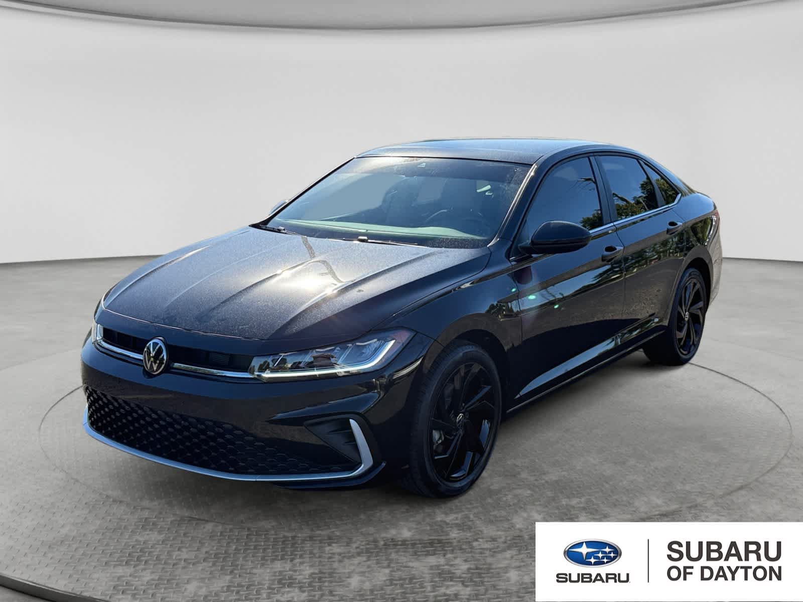 Used 2026 Volkswagen Jetta SE FWD image 1