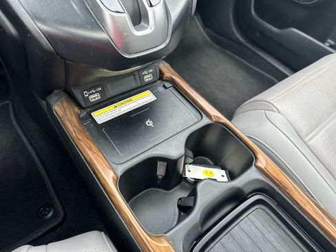 Used 2020 Honda CR-V Touring image 33