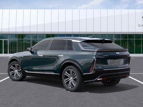 New 2026 Cadillac Lyriq Luxury image 3