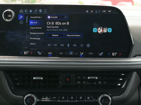 Used 2025 Chevrolet Tahoe LT RWD image 19