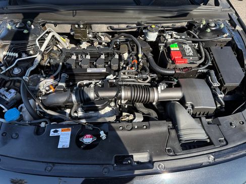 Used 2018 Honda Accord LX image 20