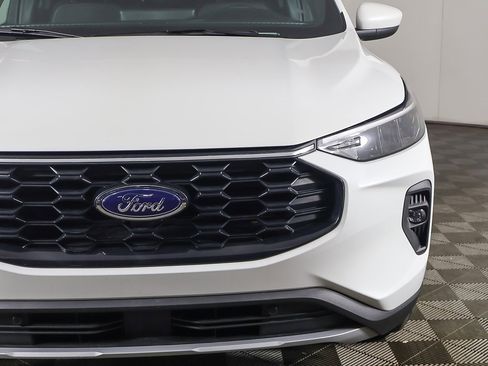 Used 2025 Ford Escape ST-Line Elite w/ Tech Pack #1 image 15