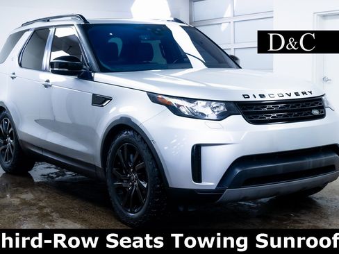 Used 2018 Land Rover Discovery SE image 1