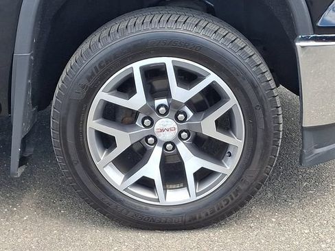 Used 2014 GMC Sierra 1500 SLT w/ All-Terrain Package AWD/4WD image 28