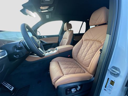 New 2026 BMW X5 sDrive40i w/ M Sport Package RWD image 15
