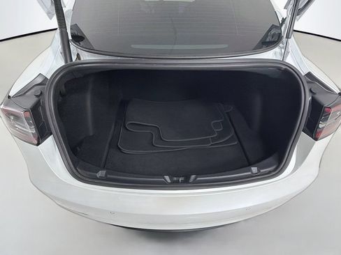 Used 2021 Tesla Model 3 Long Range AWD/4WD image 26