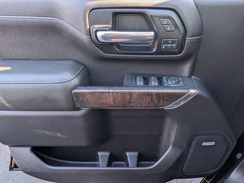 Used 2020 GMC Sierra 2500 Denali w/ Denali Ultimate Package image 31