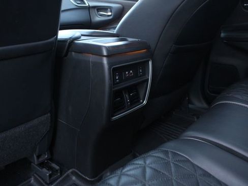 Used 2019 Nissan Murano Platinum w/ Cargo Package FWD image 23