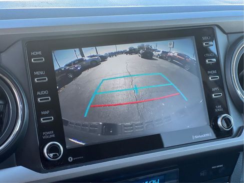 Used 2021 Toyota Tacoma SR image 9