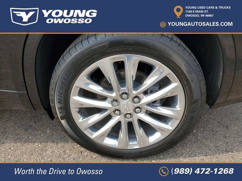 Used 2025 Cadillac XT6 Premium Luxury w/ LPO, Floor Liner Package AWD/4WD image 33