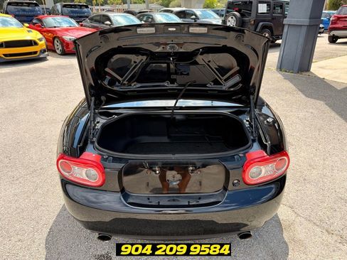 Used 2011 MAZDA MX-5 Miata Grand Touring w/ Premium Pkg RWD image 29