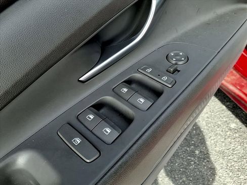 Certified 2023 Hyundai Elantra SE FWD image 8