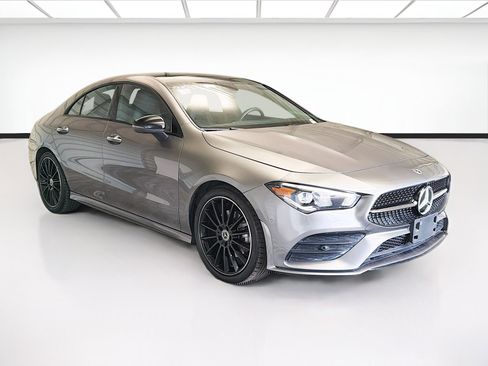 Used 2023 Mercedes-Benz CLA 250 image 3