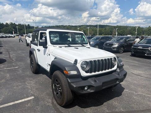Certified 2026 Jeep Wrangler Sport AWD/4WD image 4