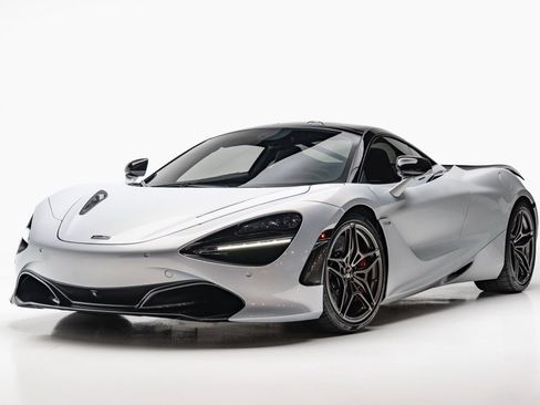 Used 2018 McLaren 720S Performance image 4
