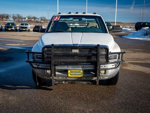 Used 2002 Dodge Ram 3500 Truck SLT image 2