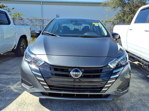 Used 2024 Nissan Versa S w/ S Plus Package image 2