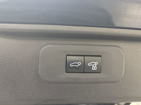 Used 2024 Toyota Grand Highlander AWD image 14